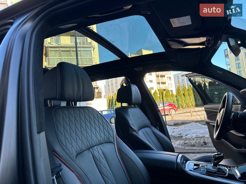 Внедорожник / Кроссовер BMW X5 2022 в Киеве