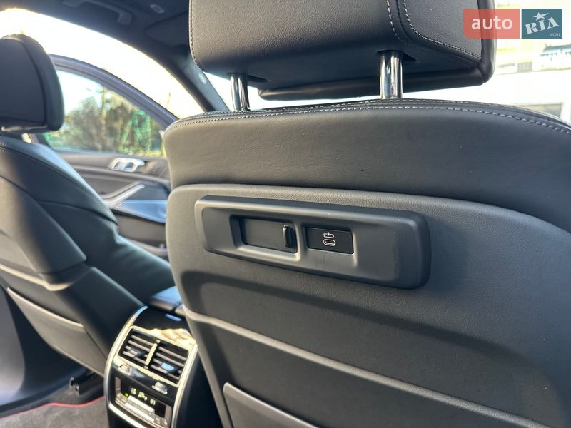 Внедорожник / Кроссовер BMW X5 2022 в Киеве