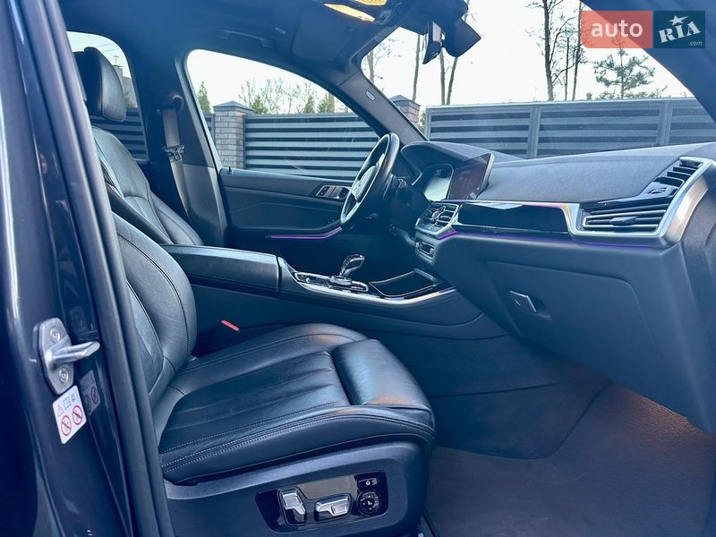 Внедорожник / Кроссовер BMW X5 2019 в Киеве