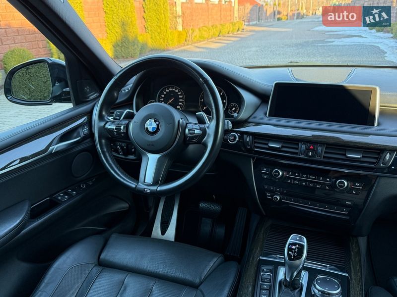 Внедорожник / Кроссовер BMW X5 2016 в Ровно