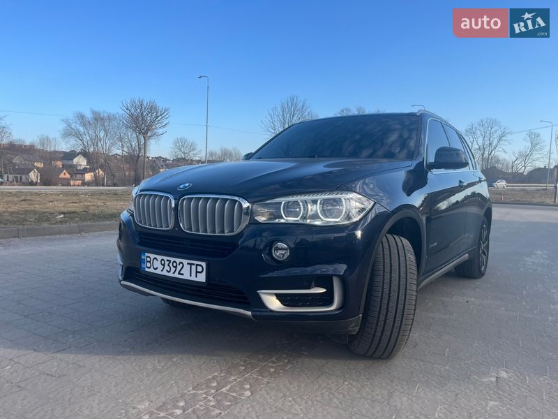 Позашляховик / Кросовер BMW X5 2016 в Львові