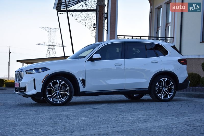 Внедорожник / Кроссовер BMW X5 2023 в Львове