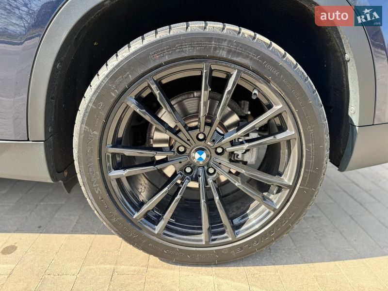 Внедорожник / Кроссовер BMW X5 2016 в Одессе