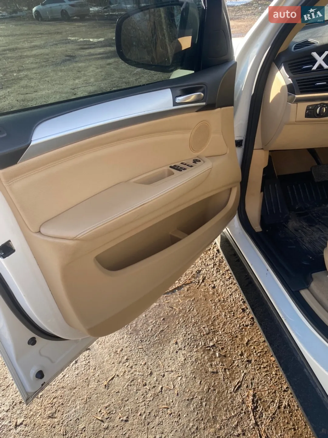 2011 BMW X5 - мініатюра 26