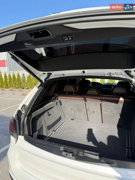 Позашляховик / Кросовер BMW X5 2015 в Луцьку