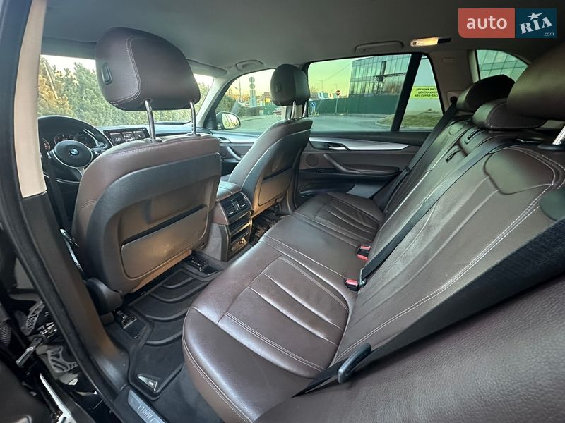 Внедорожник / Кроссовер BMW X5 2016 в Киеве