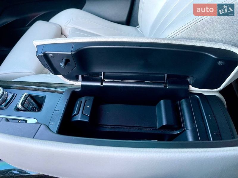 Внедорожник / Кроссовер BMW X5 2015 в Дубно