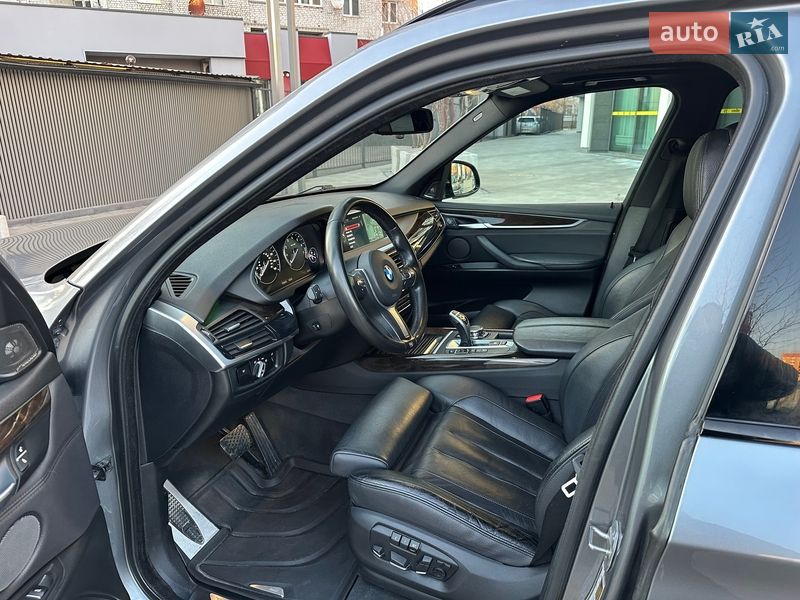 Внедорожник / Кроссовер BMW X5 2016 в Киеве