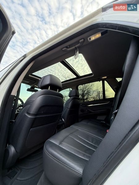 Внедорожник / Кроссовер BMW X5 2015 в Днепре