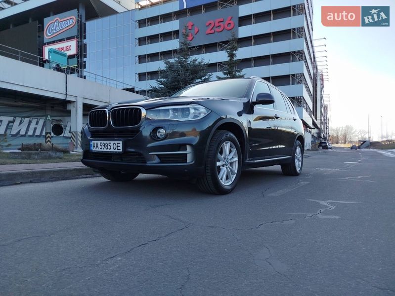 Внедорожник / Кроссовер BMW X5 2013 в Киеве