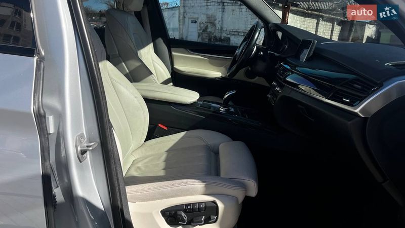 Внедорожник / Кроссовер BMW X5 2014 в Днепре