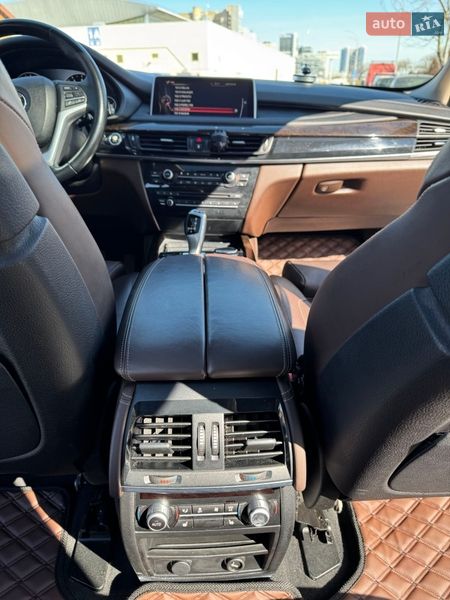 Позашляховик / Кросовер BMW X5 2014 в Києві