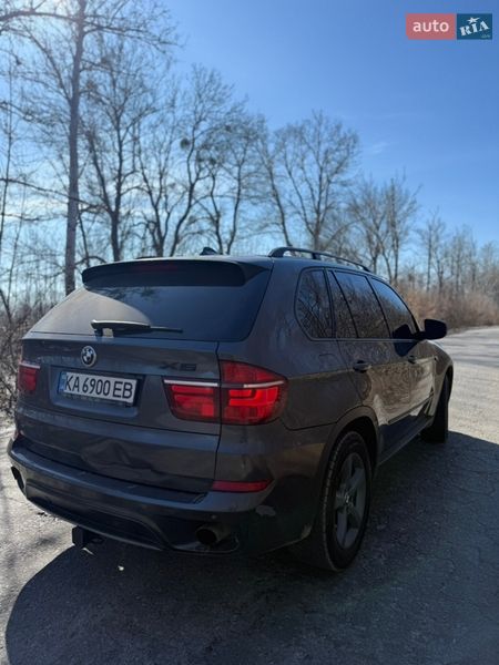 Внедорожник / Кроссовер BMW X5 2010 в Гайсине