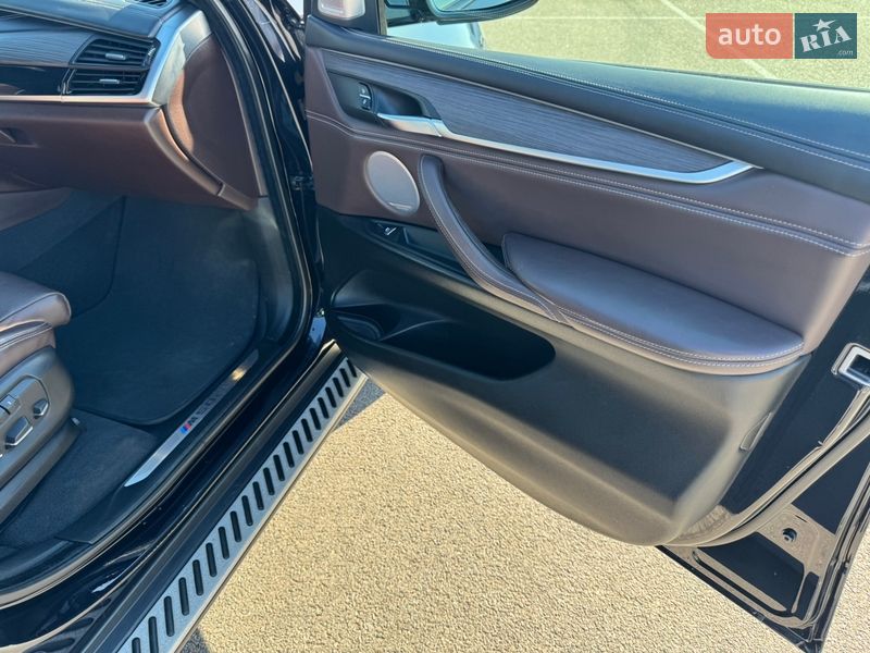 Позашляховик / Кросовер BMW X5 2016 в Рівному