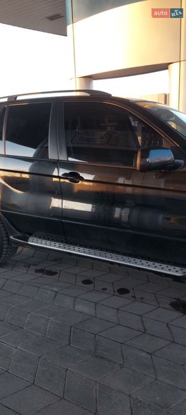 Внедорожник / Кроссовер BMW X5 2005 в Золотоноше
