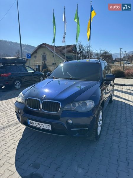 Внедорожник / Кроссовер BMW X5 2011 в Яремче