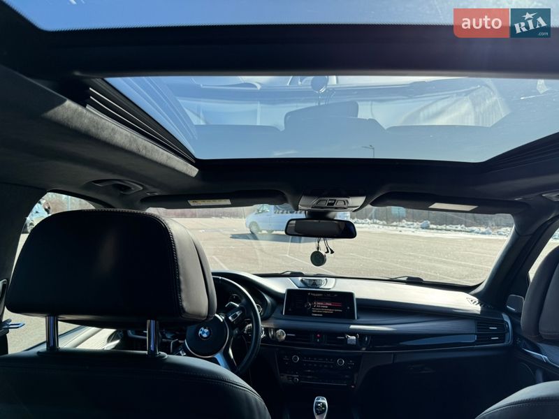 Позашляховик / Кросовер BMW X5 2016 в Рівному