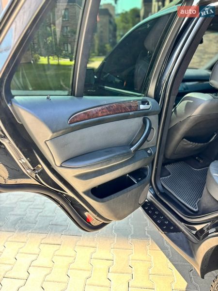 Внедорожник / Кроссовер BMW X5 2001 в Ивано-Франковске