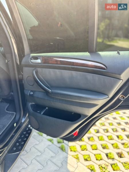 Внедорожник / Кроссовер BMW X5 2001 в Ивано-Франковске