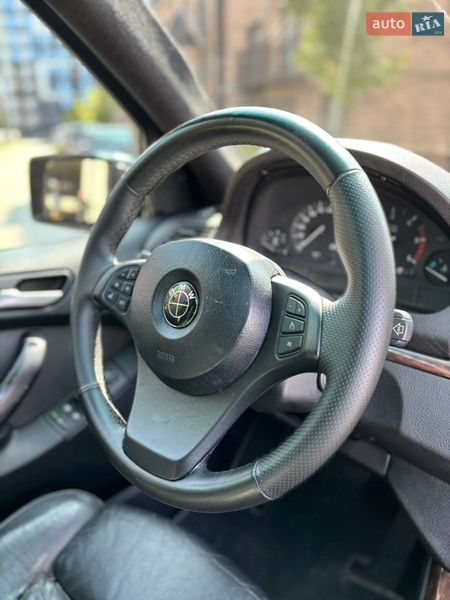 Внедорожник / Кроссовер BMW X5 2001 в Ивано-Франковске