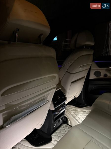 Внедорожник / Кроссовер BMW X5 2015 в Киеве