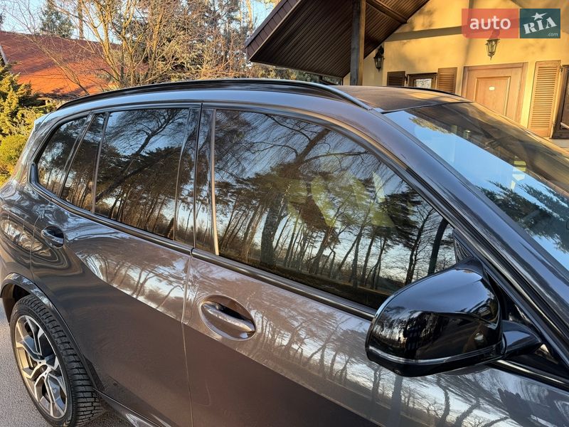 Внедорожник / Кроссовер BMW X5 2021 в Киеве