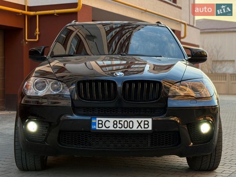 Внедорожник / Кроссовер BMW X5 2011 в Ивано-Франковске