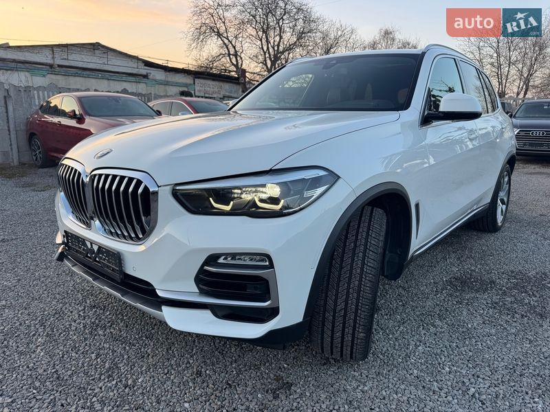 Внедорожник / Кроссовер BMW X5 2019 в Тернополе