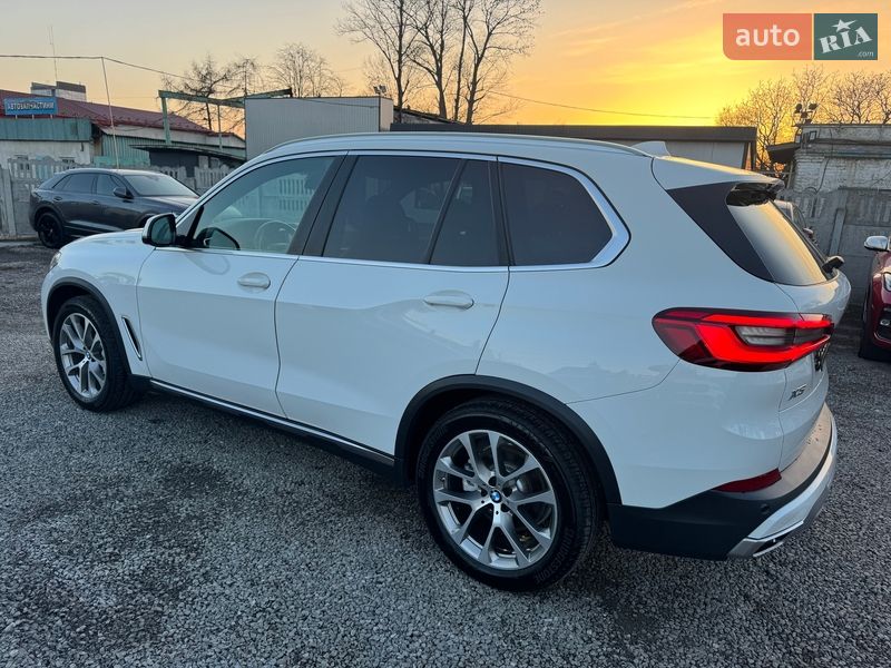 Внедорожник / Кроссовер BMW X5 2019 в Тернополе