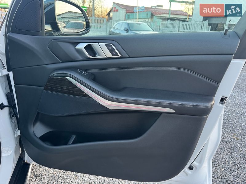 Внедорожник / Кроссовер BMW X5 2019 в Тернополе