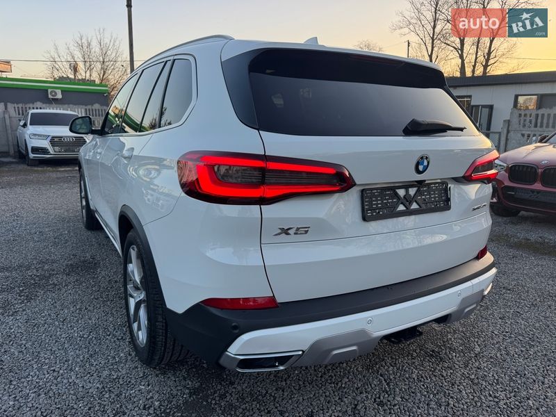 Внедорожник / Кроссовер BMW X5 2019 в Тернополе