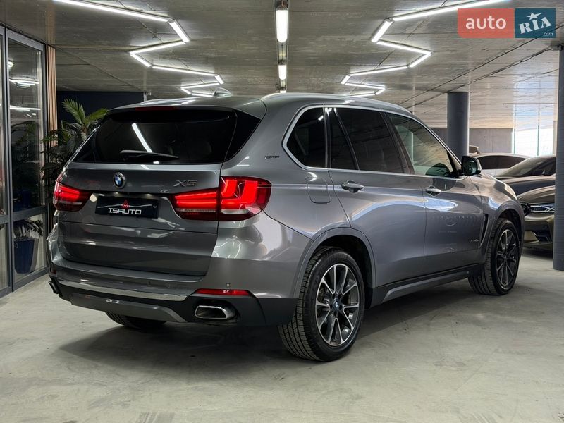 Внедорожник / Кроссовер BMW X5 2017 в Одессе