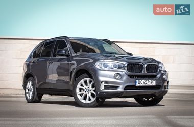 Внедорожник / Кроссовер BMW X5 2016 в Киеве