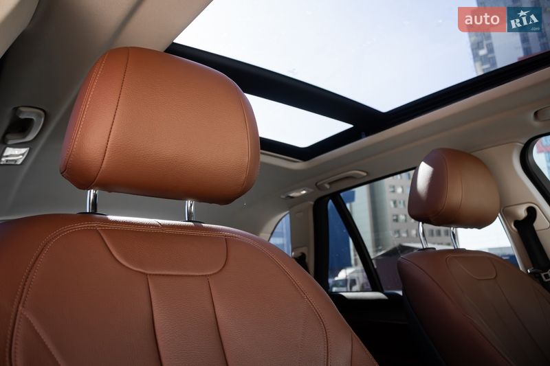 Внедорожник / Кроссовер BMW X5 2016 в Киеве