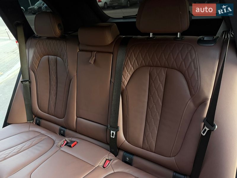 Внедорожник / Кроссовер BMW X5 2021 в Киеве