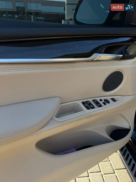 Позашляховик / Кросовер BMW X5 2014 в Одесі
