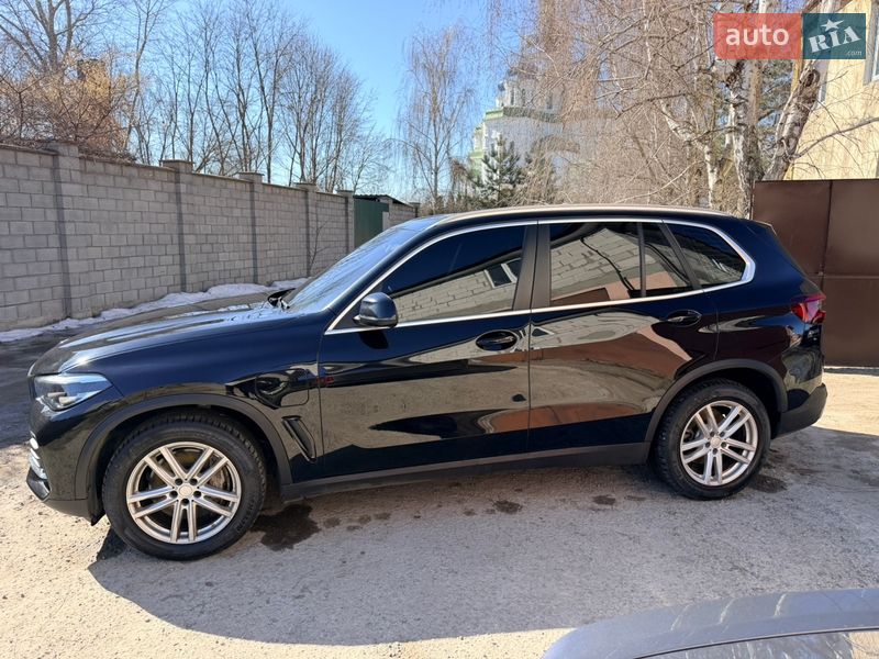 Позашляховик / Кросовер BMW X5 2021 в Києві
