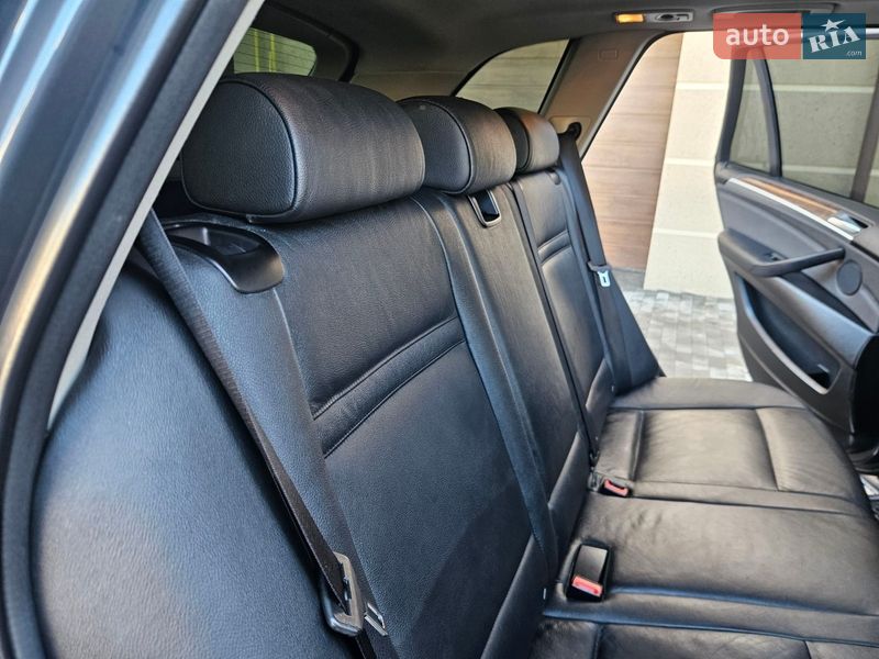 Внедорожник / Кроссовер BMW X5 2011 в Виннице
