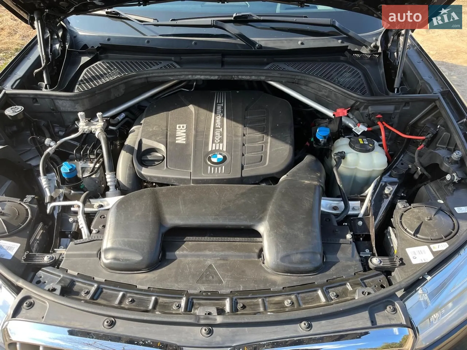 2017 BMW X5 - мініатюра 16