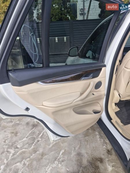 Внедорожник / Кроссовер BMW X5 2015 в Каменец-Подольском