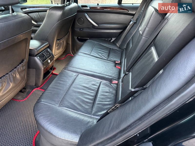 Внедорожник / Кроссовер BMW X5 2005 в Одессе