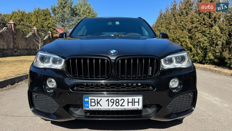 Позашляховик / Кросовер BMW X5 2015 в Рівному