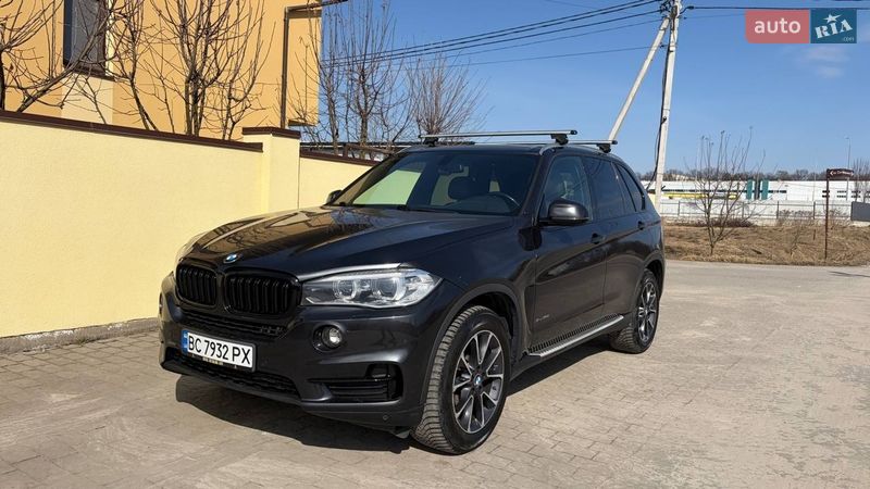Внедорожник / Кроссовер BMW X5 2016 в Львове