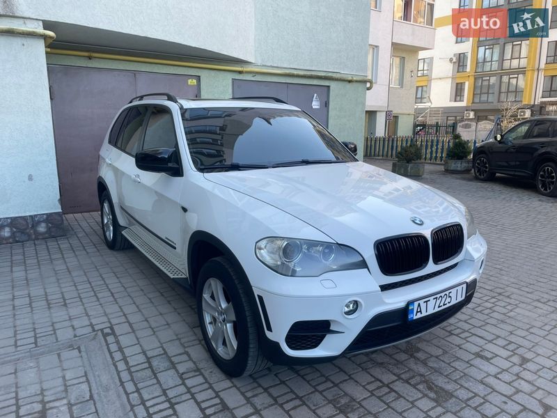 Внедорожник / Кроссовер BMW X5 2012 в Ивано-Франковске фото 2 Внедорожник / Кроссовер BMW X5 2012 в Ивано-Франковске