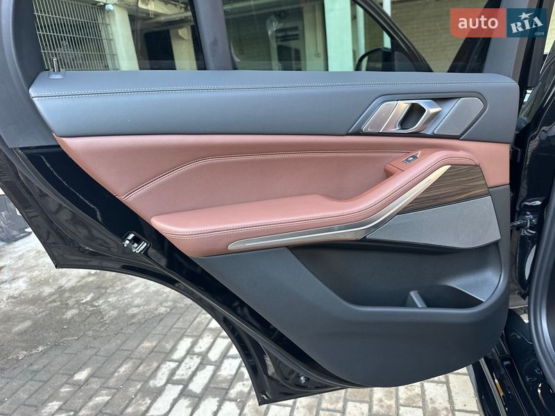 Внедорожник / Кроссовер BMW X5 2025 в Киеве фото 54 Внедорожник / Кроссовер BMW X5 2025 в Киеве