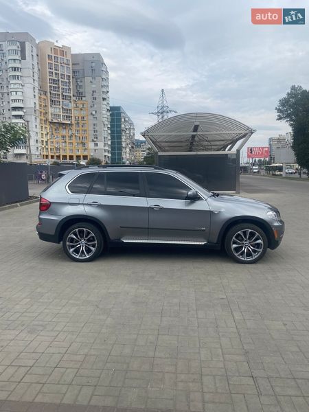 Внедорожник / Кроссовер BMW X5 2013 в Днепре