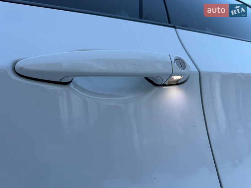 Позашляховик / Кросовер BMW X5 2010 в Чернівцях