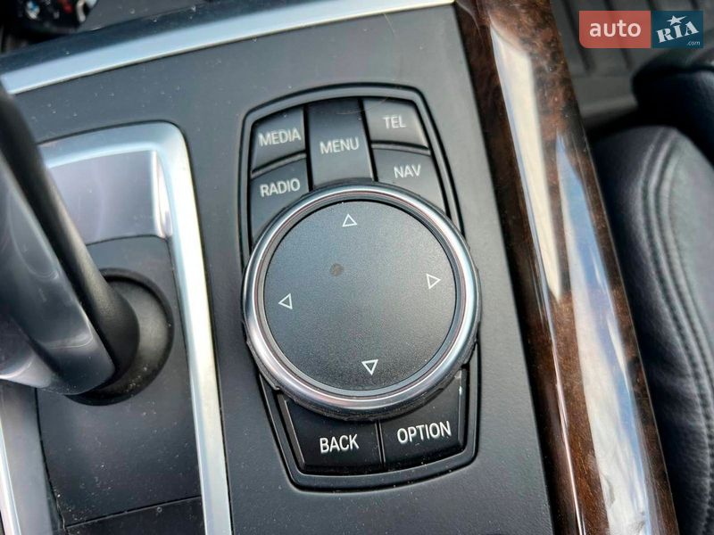 Внедорожник / Кроссовер BMW X5 2016 в Львове