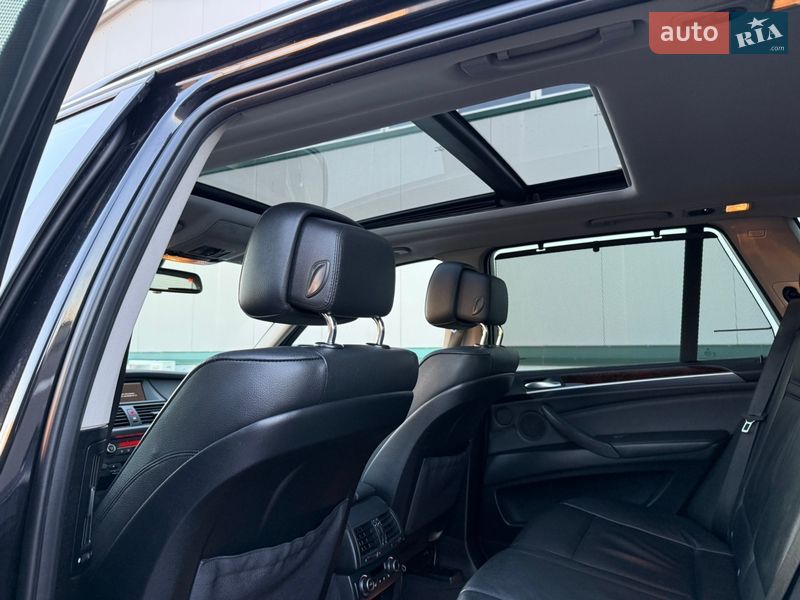 Позашляховик / Кросовер BMW X5 2011 в Вінниці
