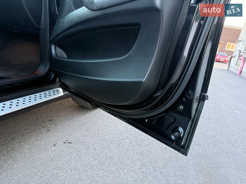 Позашляховик / Кросовер BMW X5 2011 в Вінниці